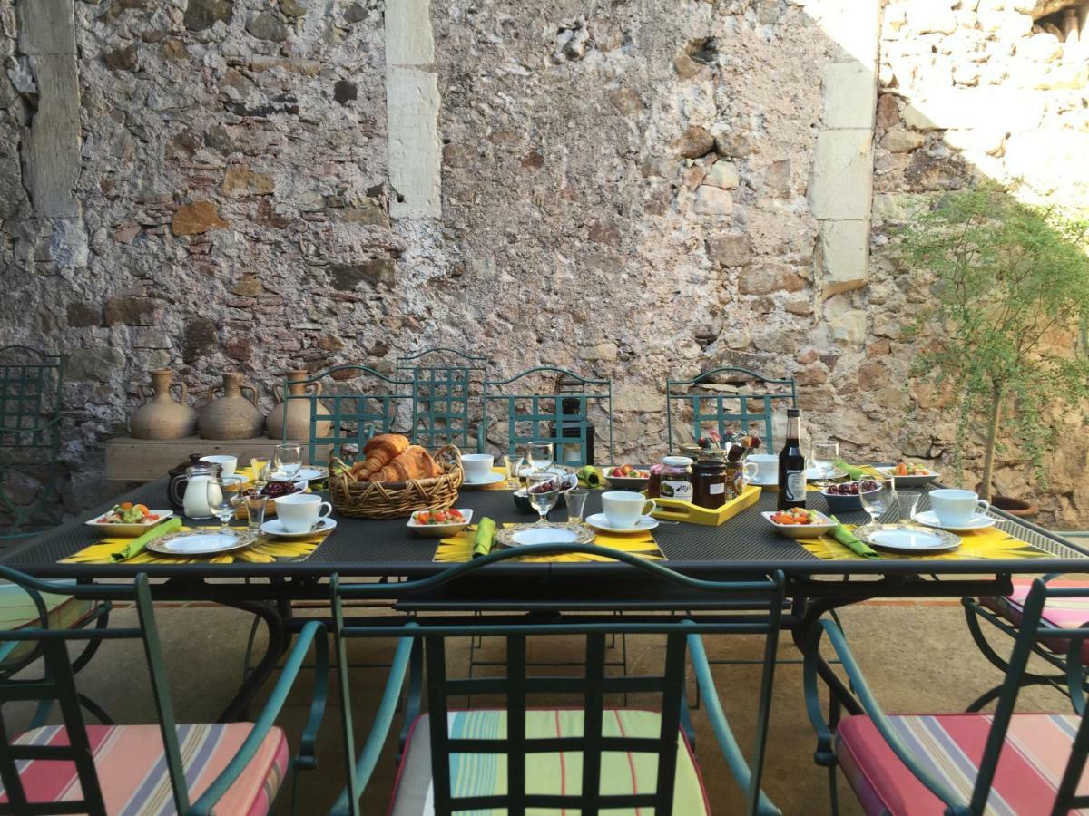Domaine De Brousson Bed & Breakfast La Tour-sur-Orb Luaran gambar