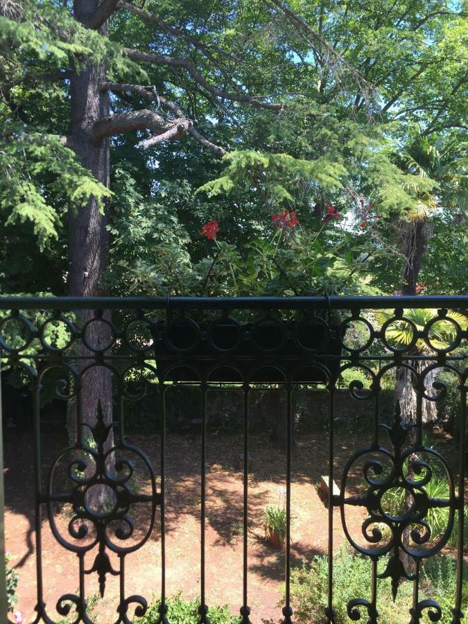 Domaine De Brousson Bed & Breakfast La Tour-sur-Orb Luaran gambar